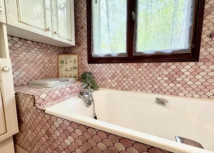 Affittacamere La Baraque De Papi - Private Garden 3*